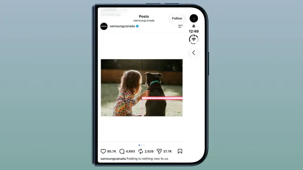 iPhone Duo display